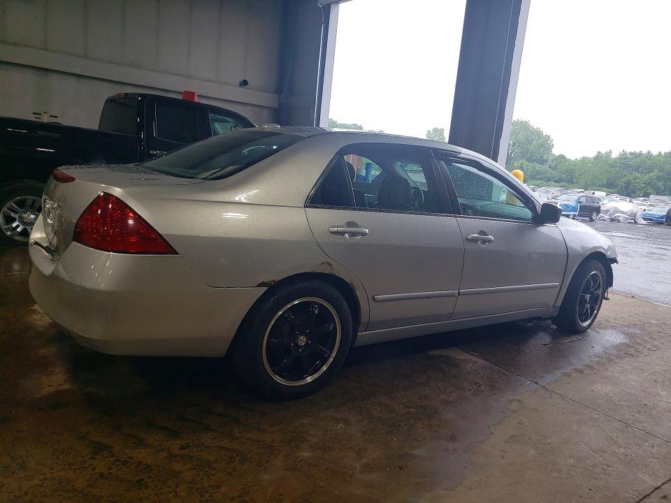 59316506 :رقم المزاد ، 1HGCM66577A028522 vin ، 2007 Honda Accord مزاد بيع