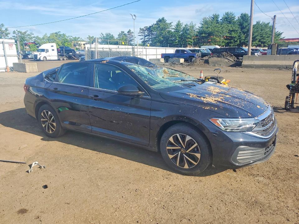 60330126 :رقم المزاد ، 3VWNM7BU8NM026799 vin ، 2022 Volkswagen Jetta مزاد بيع