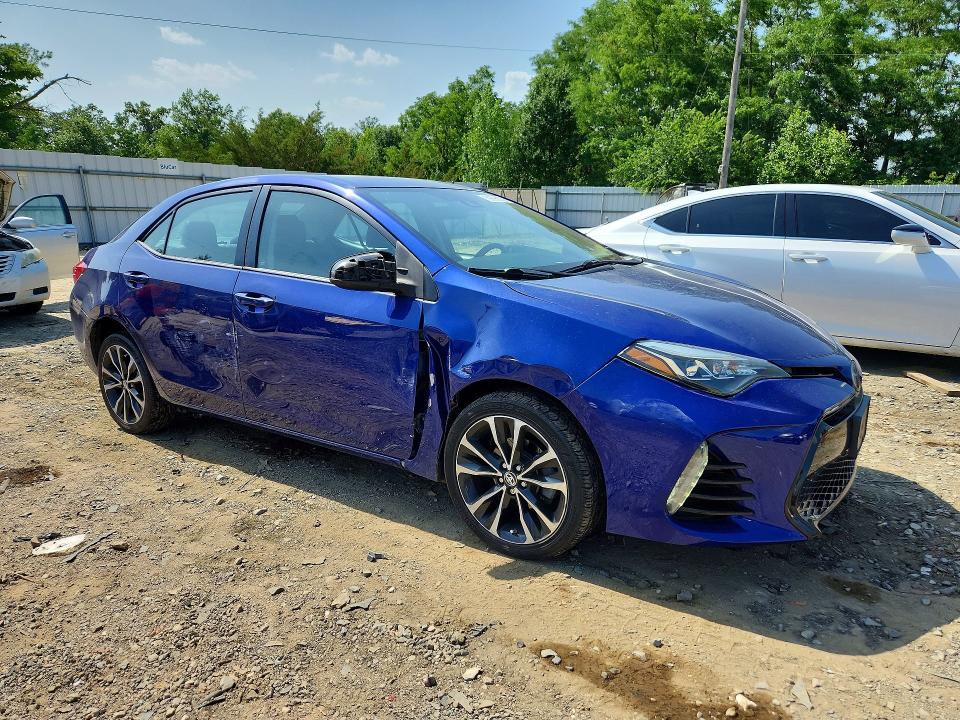 59696376 :رقم المزاد ، 2T1BURHE1HC827511 vin ، 2017 Toyota Corolla مزاد بيع