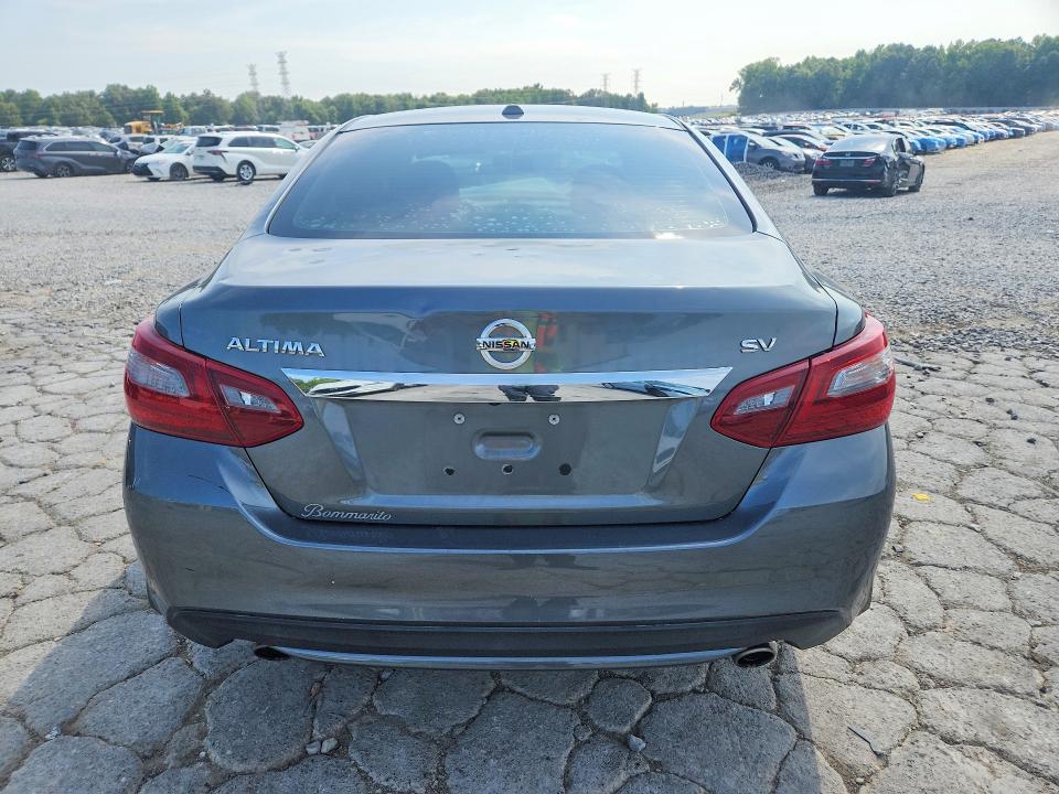 2018 Nissan Altima მანქანა იყიდება აუქციონზე, vin: 1N4AL3AP3JC261041, აუქციონის ნომერი: 62448346