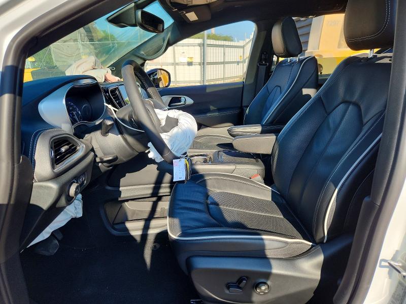 60640376 :رقم المزاد ، 2C4RC1GG5TR207047 vin ، 2026 Chrysler Pacifica مزاد بيع