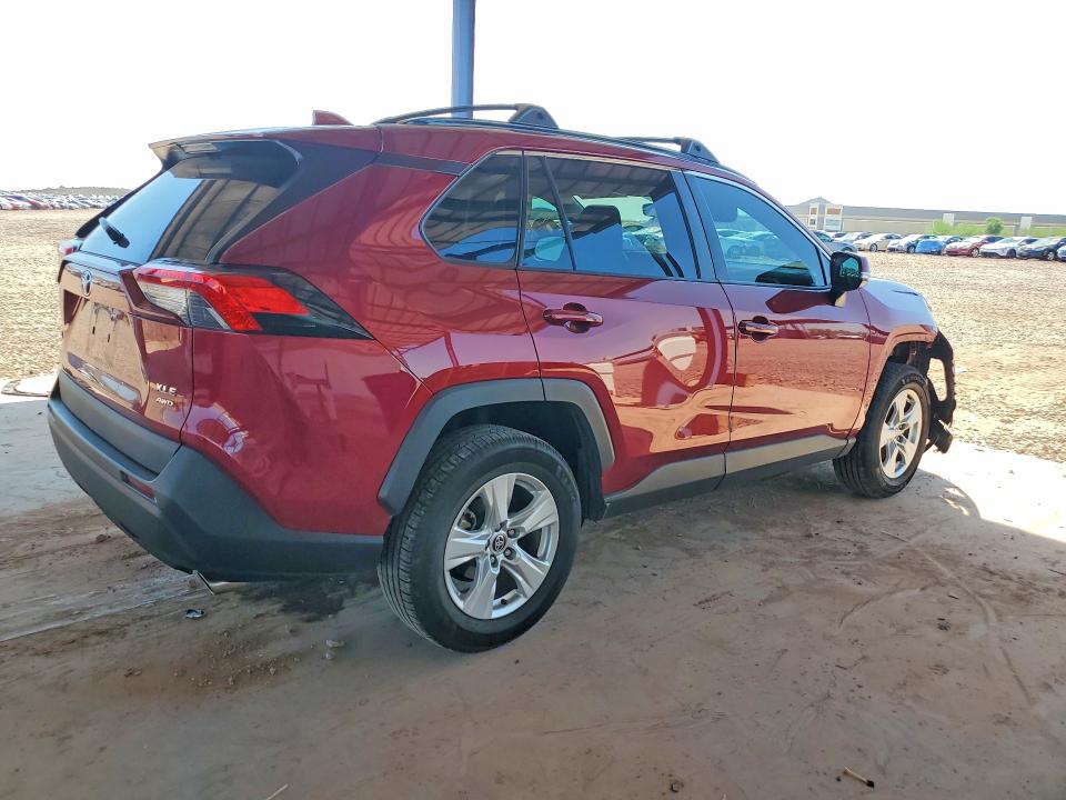 62484186 :رقم المزاد ، 2T3P1RFV9MW190563 vin ، 2021 Toyota Rav4 مزاد بيع