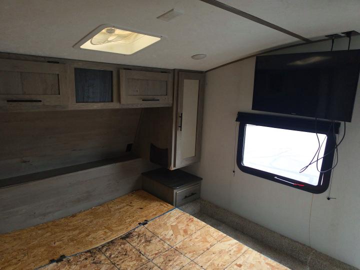 63481306 :رقم المزاد ، 4YDF25329M3105006 vin ، 2021 Keystone Springdale مزاد بيع