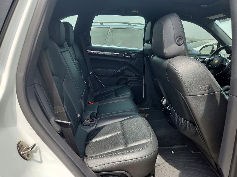 Продаж на аукціоні авто 2014 Porsche Cayenne, vin: WP1AF2A24ELA32890, номер лоту: 61296436