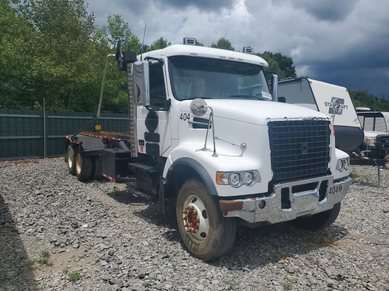 Продаж на аукціоні авто 2009 Volvo Vhd, vin: 4V5K99EJ09N270351, номер лоту: 61433476