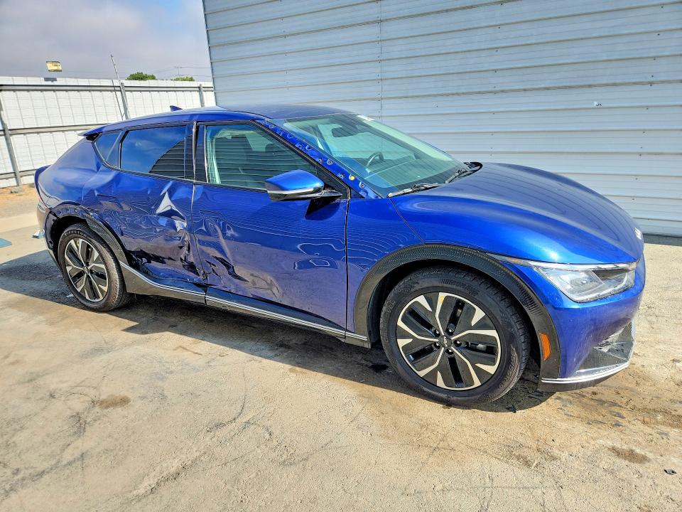 2023 Kia Ev6 მანქანა იყიდება აუქციონზე, vin: KNDC34LA4P5602526, აუქციონის ნომერი: 60471506