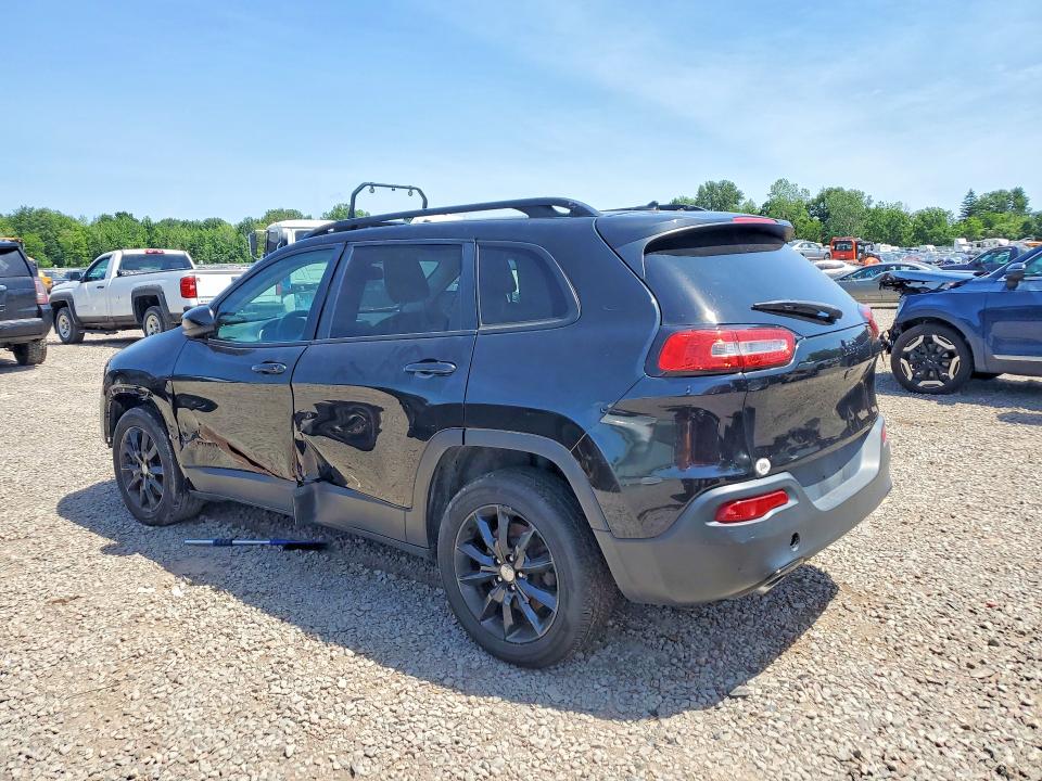 60244096 :رقم المزاد ، 1C4PJLCS5EW293232 vin ، 2014 Jeep Cherokee مزاد بيع