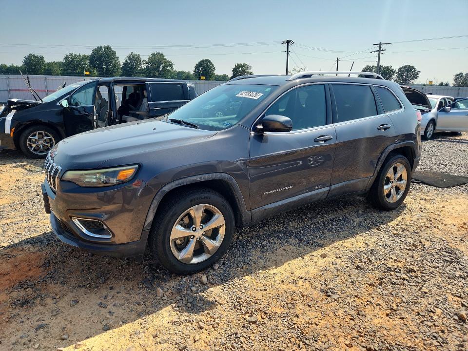 62103526 :رقم المزاد ، 1C4PJMDX5KD460048 vin ، 2019 Jeep Cherokee مزاد بيع