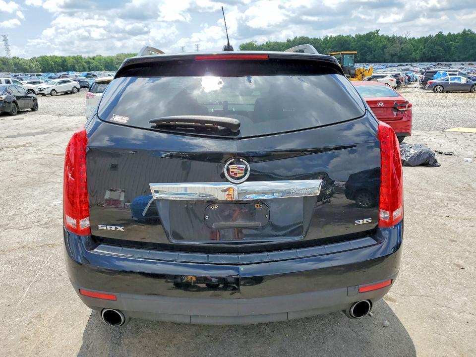 60580186 :رقم المزاد ، 3GYFNAE30FS624574 vin ، 2015 Cadillac Srx مزاد بيع