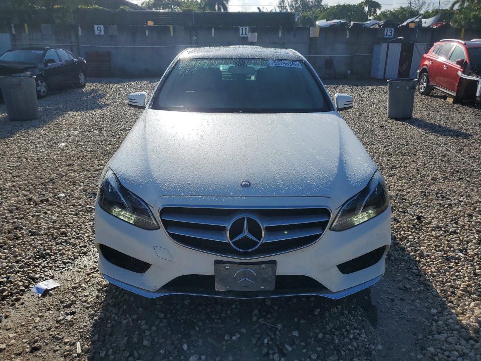 59796946 :رقم المزاد ، WDDHF5KB6EA885793 vin ، 2014 Mercedes-benz E مزاد بيع
