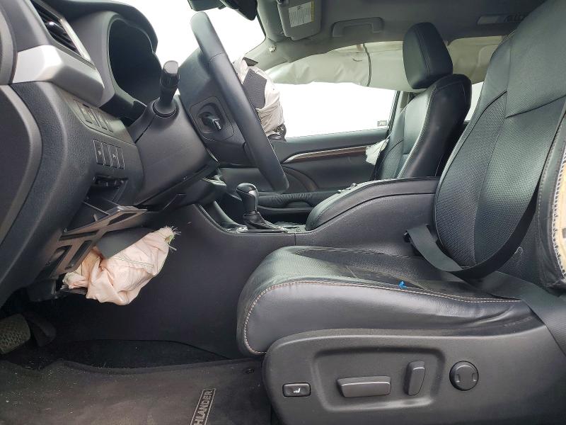 61115756 :رقم المزاد ، 5TDYKRFH7GS141282 vin ، 2016 Toyota Highlander مزاد بيع