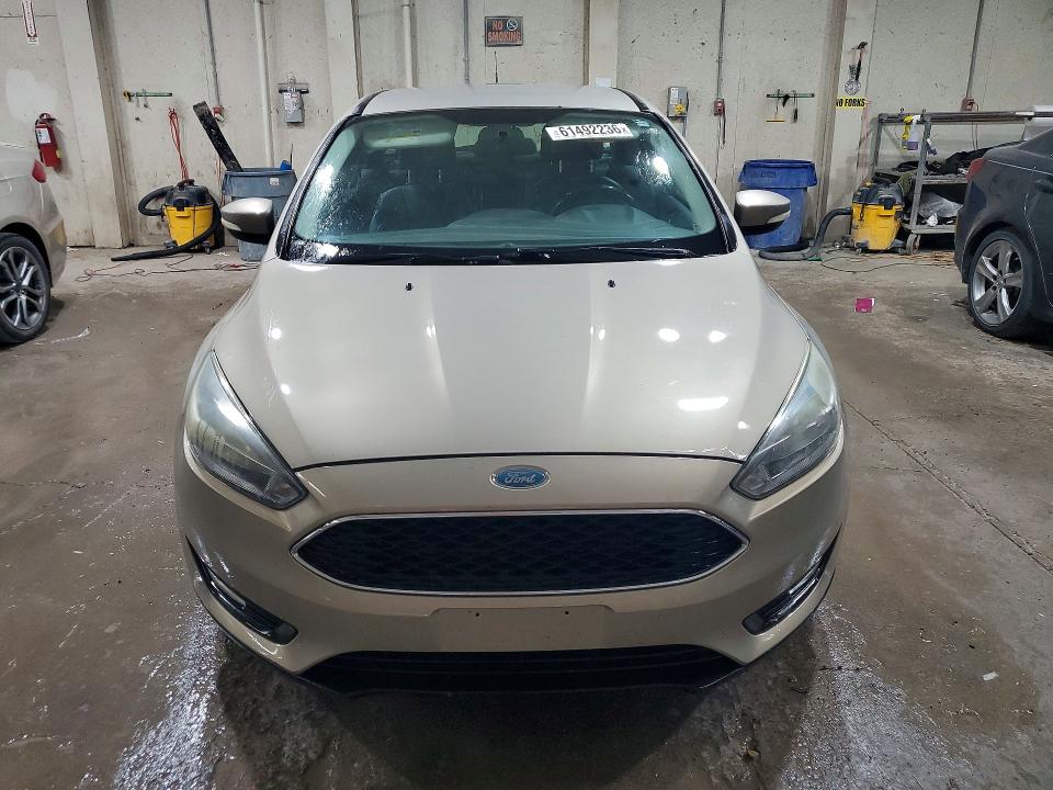 2015 Ford Focus მანქანა იყიდება აუქციონზე, vin: 1FADP3K22FL283964, აუქციონის ნომერი: 61492236