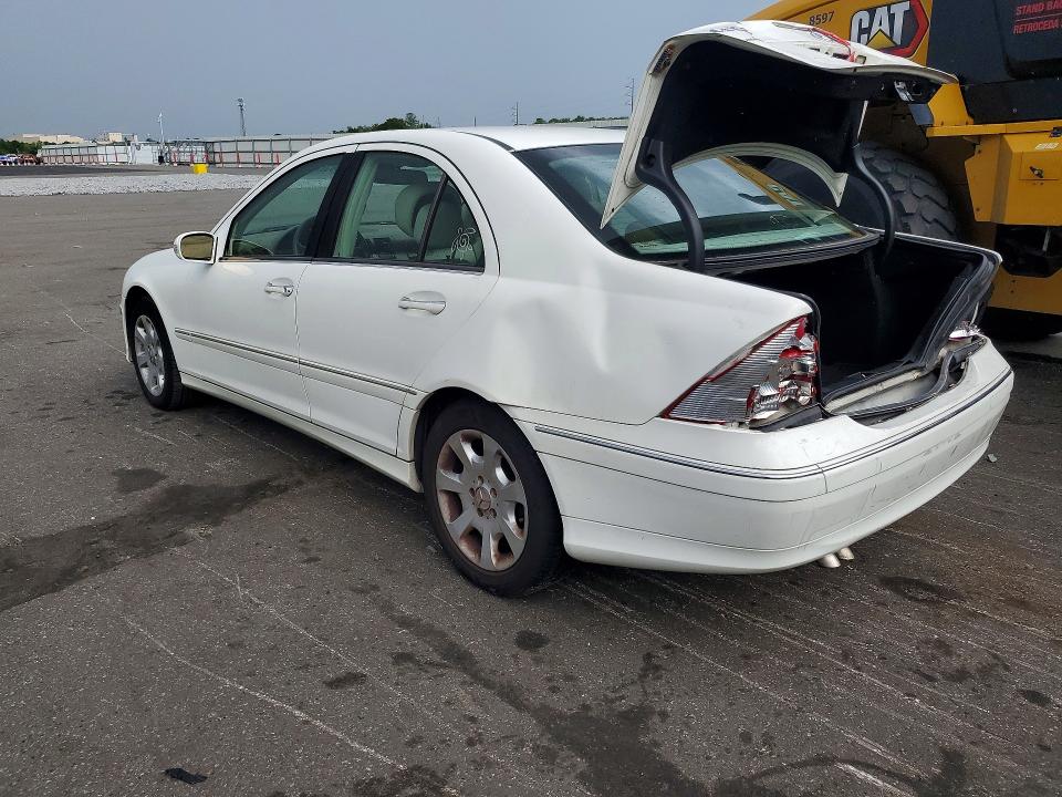 60397396 :رقم المزاد ، WDBRF56HX6F740479 vin ، 2006 Mercedes-benz C مزاد بيع