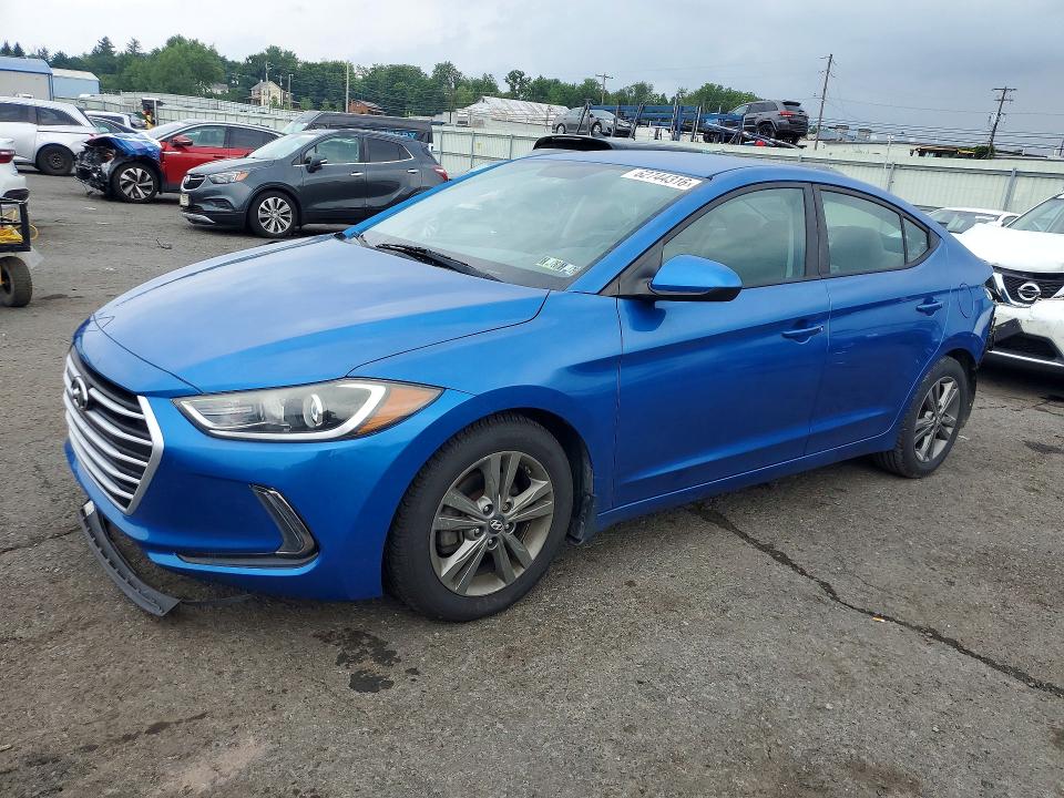 62744316 :رقم المزاد ، 5NPD84LF8HH026040 vin ، 2017 Hyundai Elantra مزاد بيع