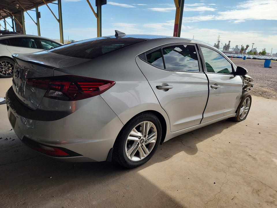 2020 Hyundai Elantra მანქანა იყიდება აუქციონზე, vin: 5NPD84LF0LH592878, აუქციონის ნომერი: 62083636