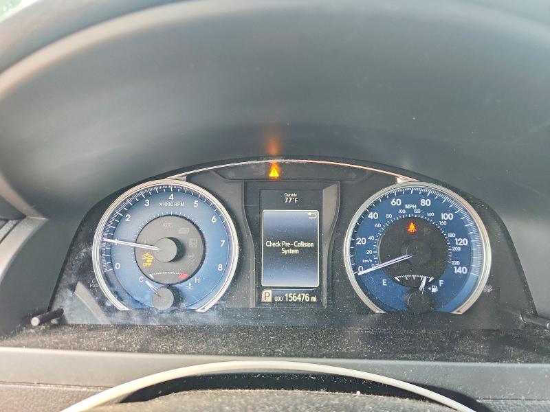 60635696 :رقم المزاد ، 4T1BF1FK9HU756772 vin ، 2017 Toyota Camry مزاد بيع