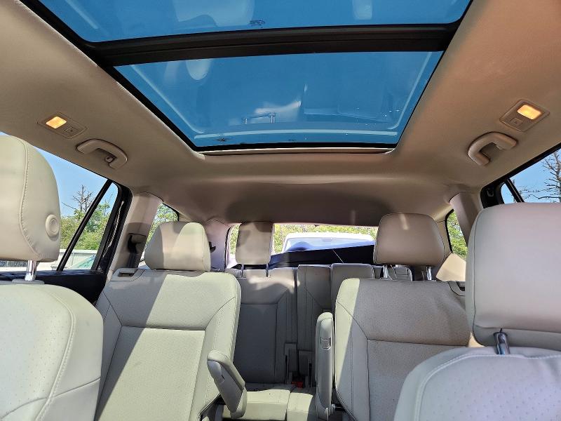 58835836 :رقم المزاد ، 1V2UR2CAXKC581496 vin ، 2019 Volkswagen Atlas مزاد بيع