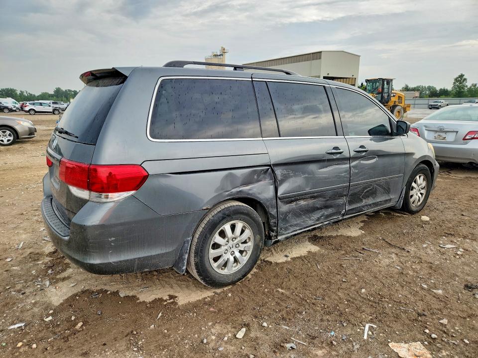 63029416 :رقم المزاد ، 5FNRL387X8B002711 vin ، 2008 Honda Odyssey مزاد بيع