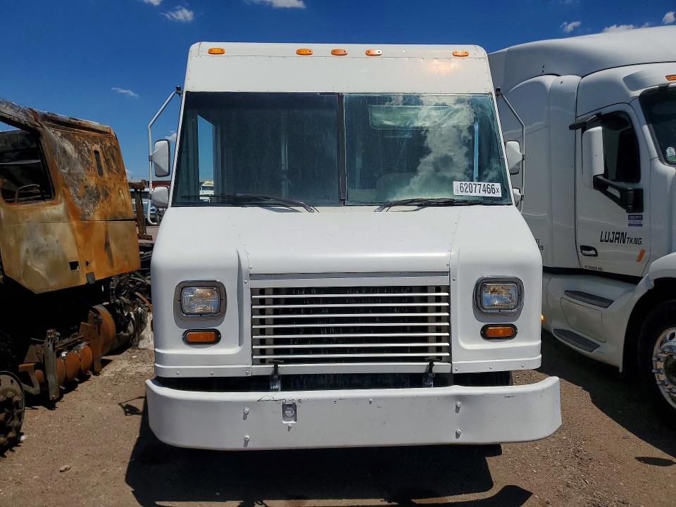2006 Freightliner Mt45 Chassis მანქანა იყიდება აუქციონზე, vin: 4UZAANBW36CW65638, აუქციონის ნომერი: 62077466
