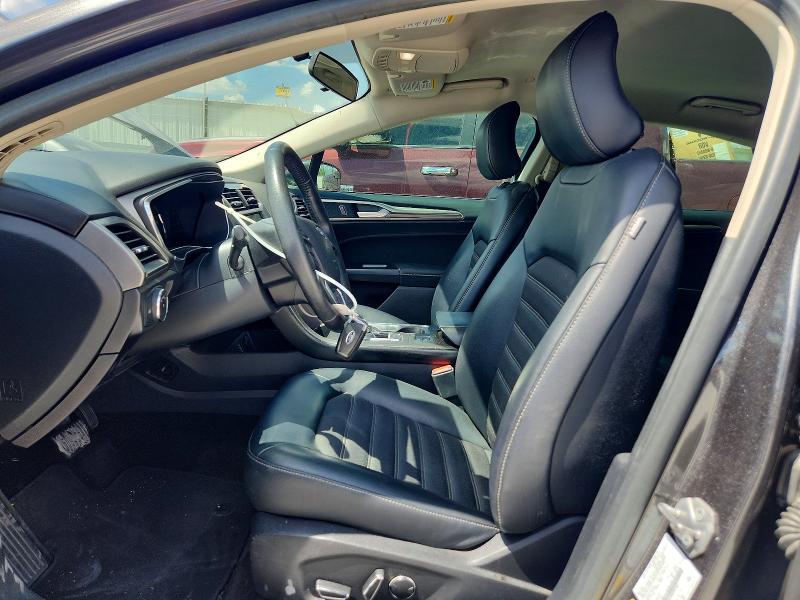 60021216 :رقم المزاد ، 3FA6P0LU4HR397461 vin ، 2017 Ford Fusion مزاد بيع