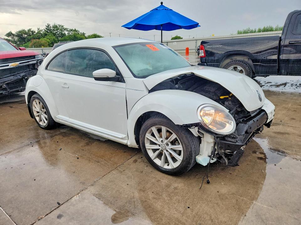 Продажа на аукционе авто 2017 Volkswagen Beetle, vin: 3VWJ17AT5HM607861, номер лота: 60700966