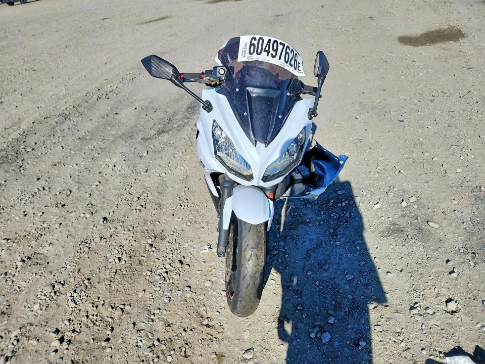 60497626 :رقم المزاد ، JKAEXEF13DDA04148 vin ، 2013 Kawasaki Ex650 مزاد بيع