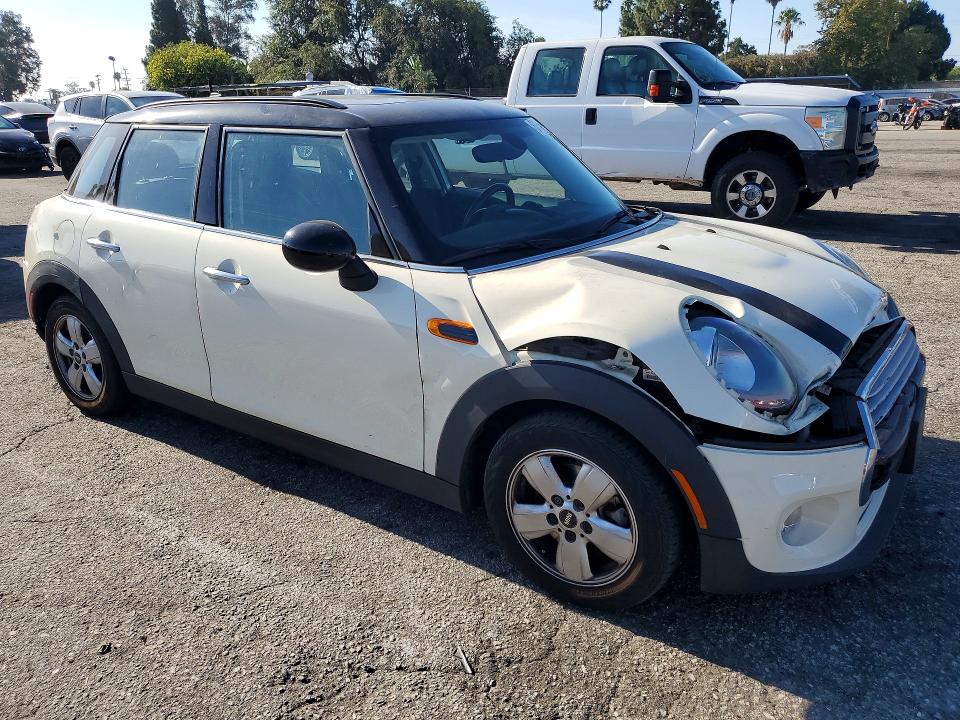 62346906 :رقم المزاد ، WMWXS5C57FT834073 vin ، 2015 Mini Cooper مزاد بيع