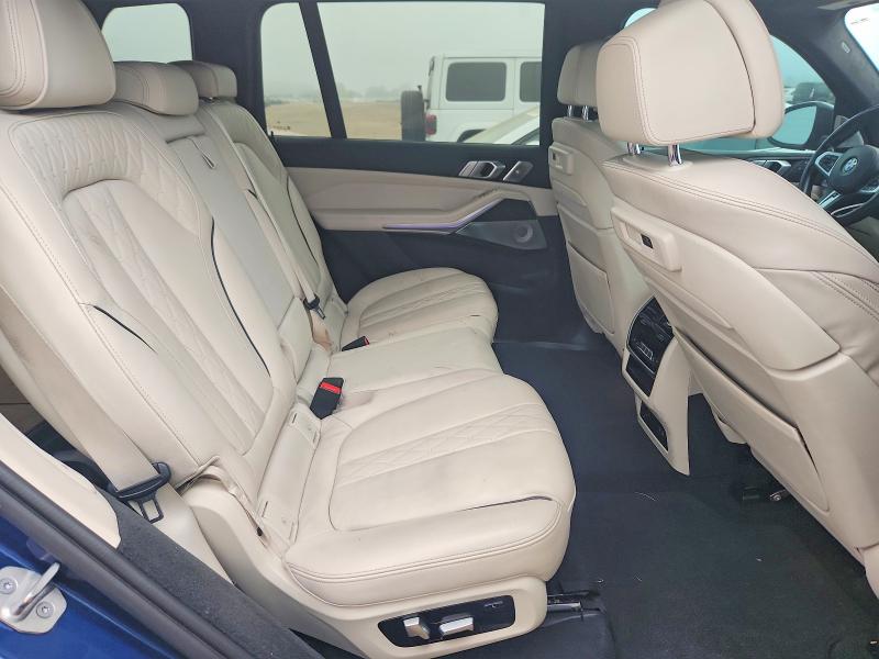 62581466 :رقم المزاد ، 5UXCX6C09M9E23783 vin ، 2021 Bmw X7 مزاد بيع