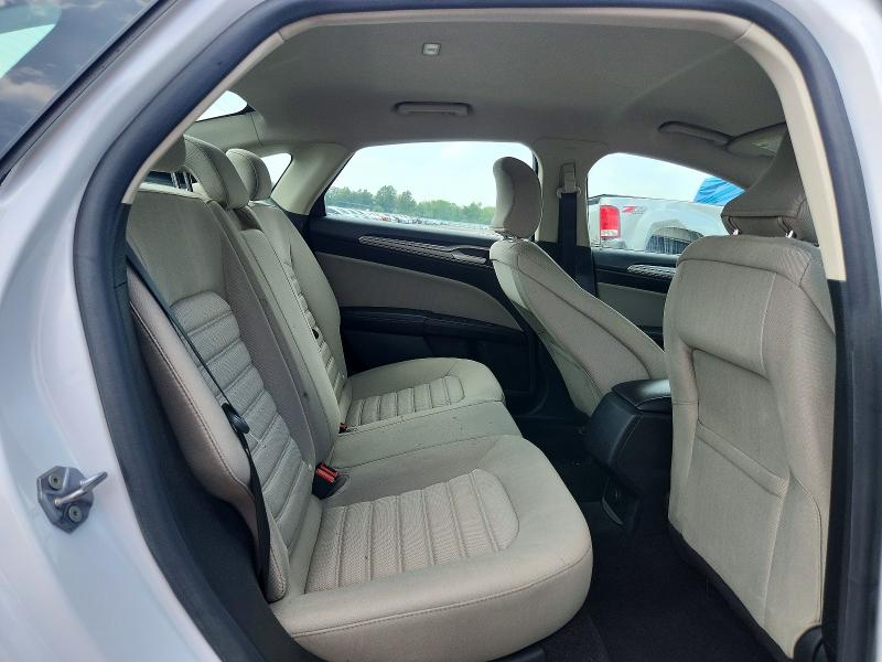 61936586 :رقم المزاد ، 3FA6P0G7XKR128537 vin ، 2019 Ford Fusion مزاد بيع