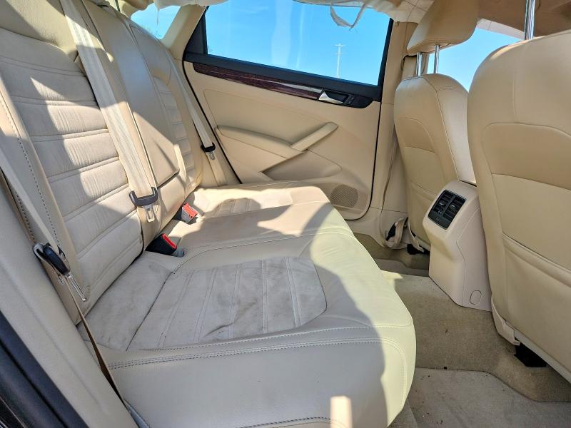 60928346 :رقم المزاد ، 1VWCH7A32DC134971 vin ، 2013 Volkswagen Passat مزاد بيع