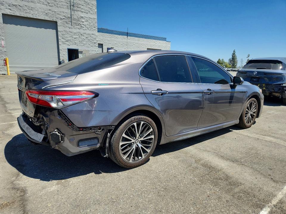 2019 Toyota Camry მანქანა იყიდება აუქციონზე, vin: 4T1B11HK8KU719196, აუქციონის ნომერი: 60632826