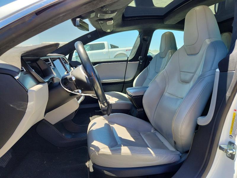 Продажа на аукционе авто 2015 Tesla Model S, vin: 5YJSA1S10FF099415, номер лота: 60622356