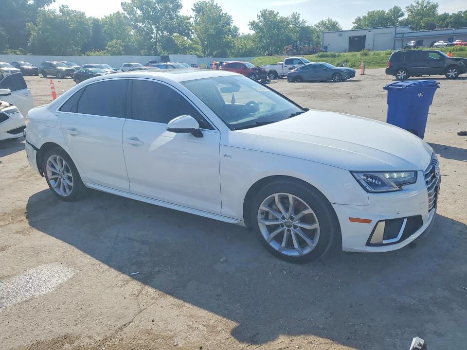 Продажа на аукционе авто 2019 Audi A4, vin: WAUDNAF43KN018787, номер лота: 60270596