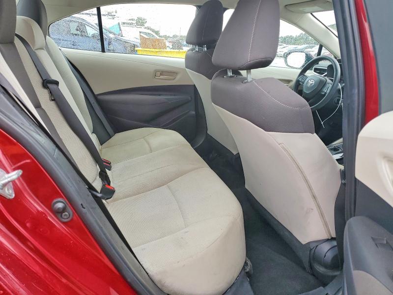 61356796 :رقم المزاد ، 5YFEPMAEXNP359324 vin ، 2022 Toyota Corolla مزاد بيع