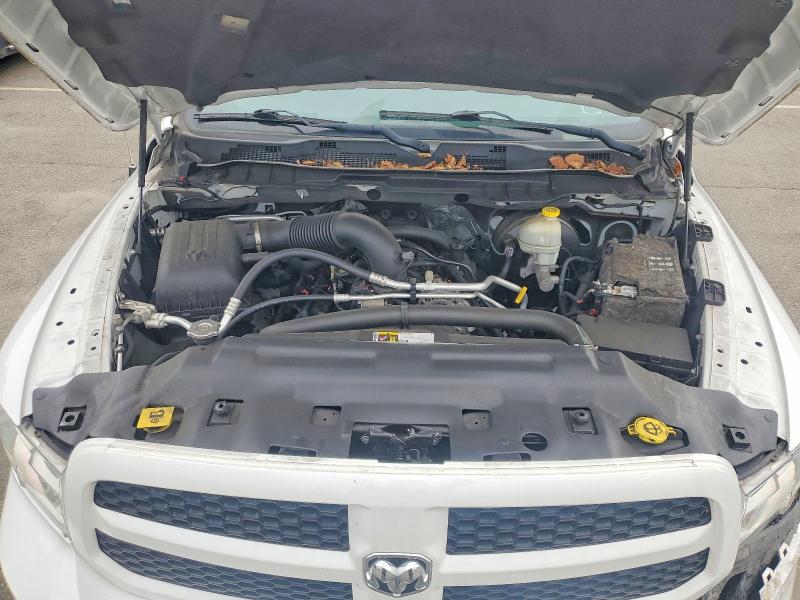 61916716 :رقم المزاد ، 1C6RR7KT3FS557339 vin ، 2015 Ram 1500 مزاد بيع