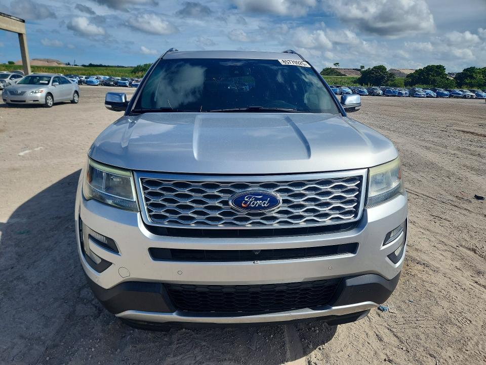 2017 Ford Explorer მანქანა იყიდება აუქციონზე, vin: 1FM5K8HT1HGA20432, აუქციონის ნომერი: 85770925