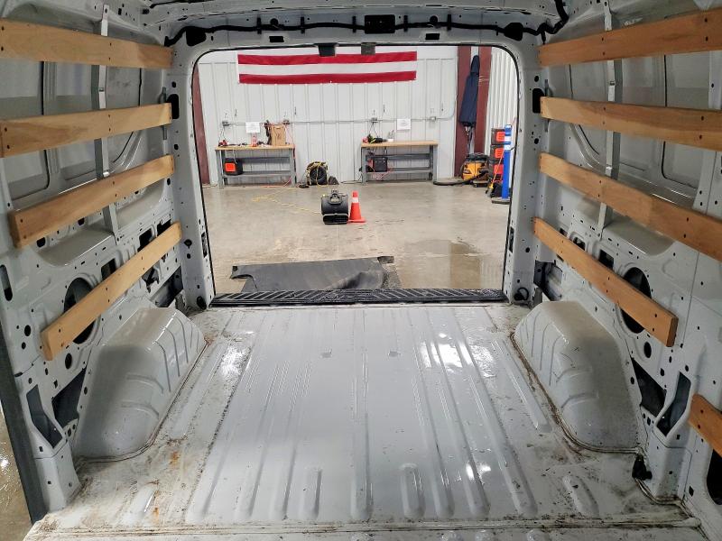 60072056 :رقم المزاد ، 1FTBR1Y89SKA55830 vin ، 2025 Ford Transit مزاد بيع