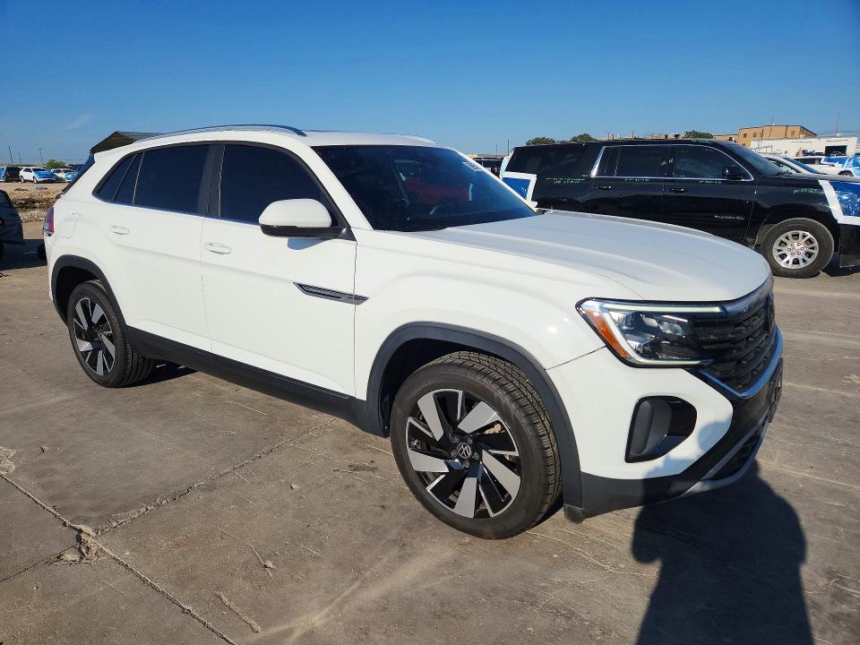 59963886 :رقم المزاد ، 1V2JE2CA0RC205575 vin ، 2024 Volkswagen Atlas Cross Sport مزاد بيع