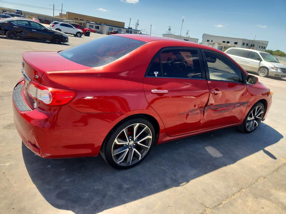 59985316 :رقم المزاد ، 5YFBU4EE2CP022908 vin ، 2012 Toyota Corolla مزاد بيع