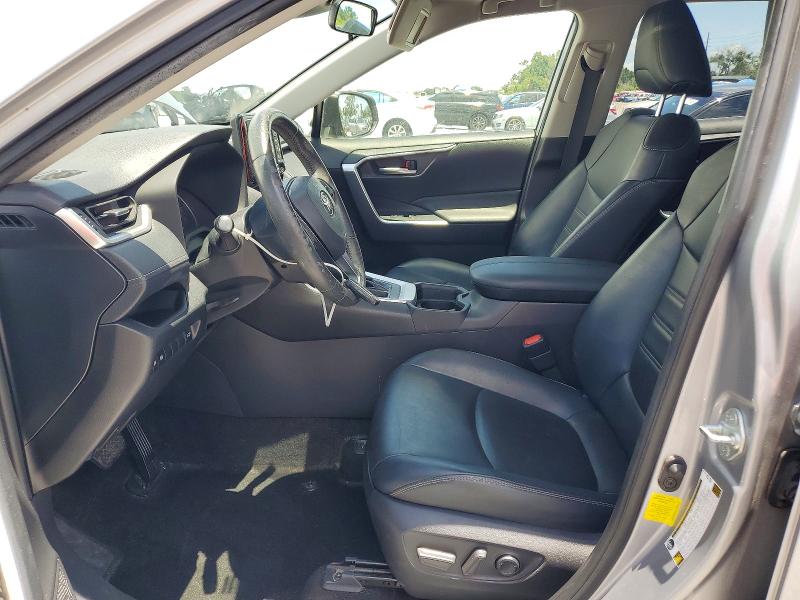 Продажа на аукционе авто 2020 Toyota Rav4, vin: JTMC1RFV5LD518233, номер лота: 61722446