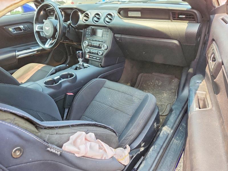 62635356 :رقم المزاد ، 1FA6P8AM9G5255805 vin ، 2016 Ford Mustang مزاد بيع