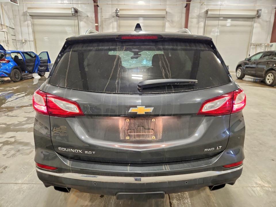 2018 Chevrolet Equinox მანქანა იყიდება აუქციონზე, vin: 1GNAXTEX1J6261211, აუქციონის ნომერი: 61351996