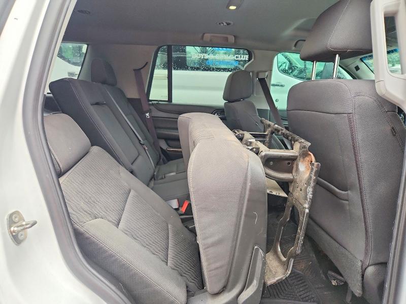 62641026 :رقم المزاد ، 1GNSCAKC7HR309167 vin ، 2017 Chevrolet Tahoe مزاد بيع