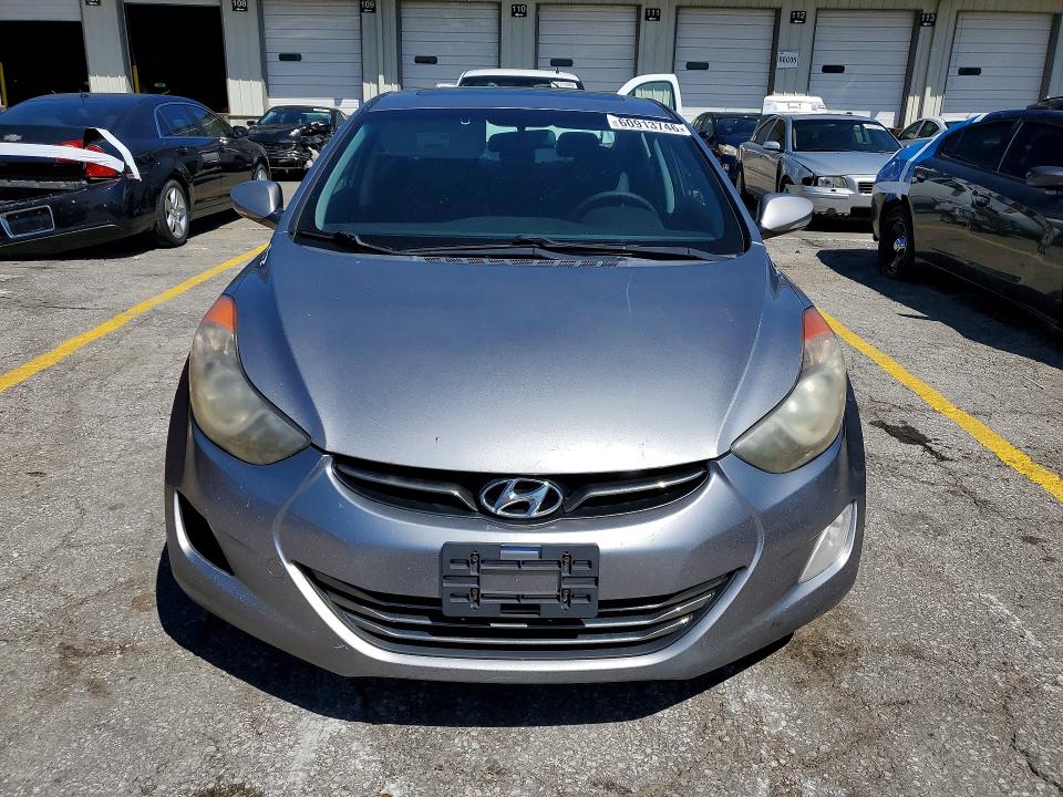2013 Hyundai Elantra მანქანა იყიდება აუქციონზე, vin: KMHDH4AE9DU564624, აუქციონის ნომერი: 60913746
