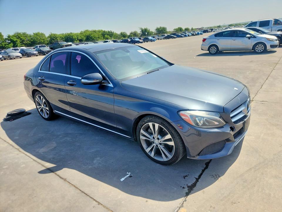 61478206 :رقم المزاد ، 55SWF4JB0FU045285 vin ، 2015 Mercedes-benz C مزاد بيع