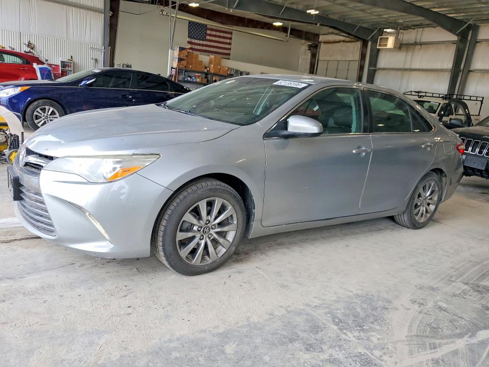 2017 Toyota Camry მანქანა იყიდება აუქციონზე, vin: 4T1BF1FK3HU651869, აუქციონის ნომერი: 62136596