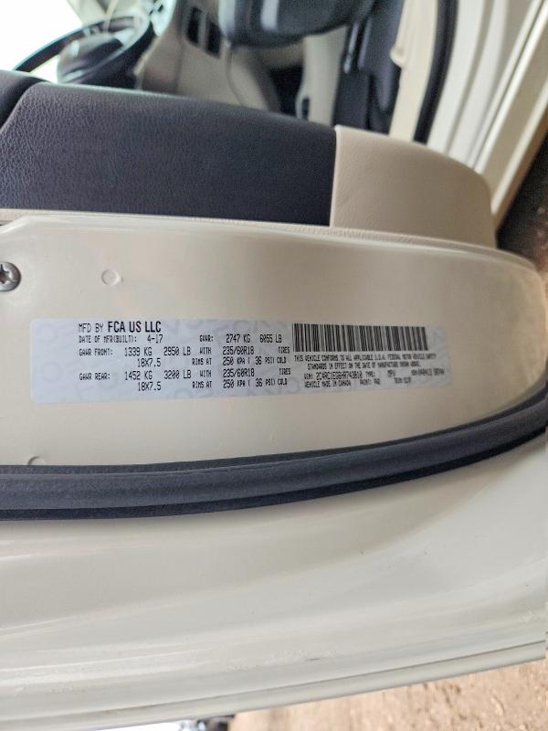 Продажа на аукционе авто 2017 Chrysler Pacifica, vin: 2C4RC1EG6HR743810, номер лота: 61983336