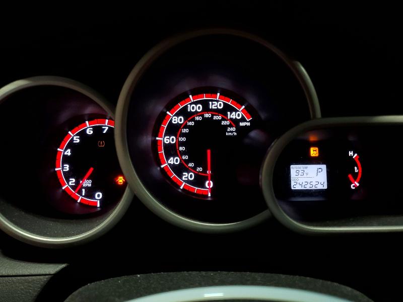 61113156 :رقم المزاد ، 2T1LE4EEXDC023338 vin ، 2013 Toyota Corolla Matrix مزاد بيع