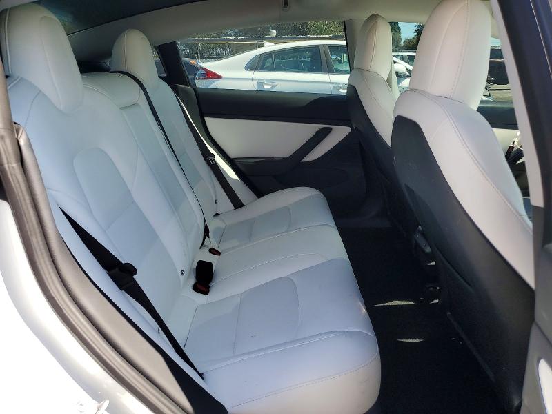 Aukcja sprzedaży 2018 Tesla Model 3, vin: 5YJ3E1EB8JF135552, numer aukcji: 61233796