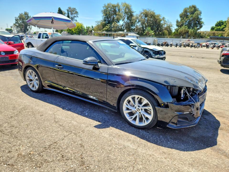 63241776 :رقم المزاد ، WAUWAGF52NN002312 vin ، 2022 Audi A5 مزاد بيع